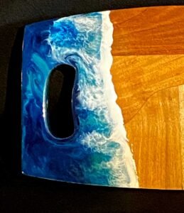 Epoxy-Resin-Charcuterie Board – Ocean Themed